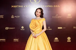 Cả showbiz đọ sắc trên thảm đỏ Gái già lắm chiêu V