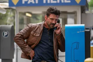 Frank Grillo hóa người chơi bất tử trong phim hành động hài