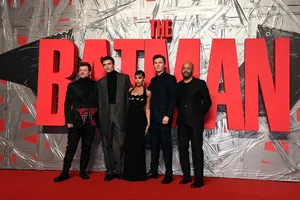 Dàn diễn viên The Batman gửi lời chào đến khán giả việt Nam