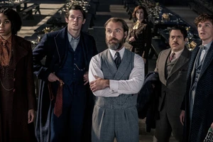  Fantastic Beasts: The secrets of Dumbledore tung ra trailer mới