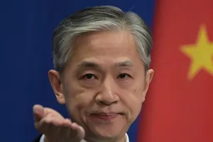 Người phát ngôn Bộ Ngoại giao Trung Quốc Uông Văn Bân. Ảnh: AFP