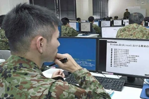 Nhật tăng cường nhân lực an ninh mạng nhằm đối phó Nga, Trung Quốc. Ảnh: NIKKEI ASIA