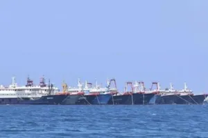 Chuyên gia Mỹ: Tàu TQ xả chất thải gây ảnh hưởng san hô tại Trường Sa. Ảnh: AP