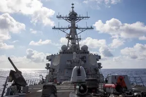 Tàu khu trục tên lửa dẫn đường lớp Arleigh Burke USS Barry. Ảnh: HẢI QUÂN MỸ