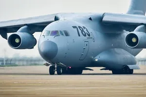 Máy bay vận tải Y-20 của Trung Quốc. Ảnh: CNN 