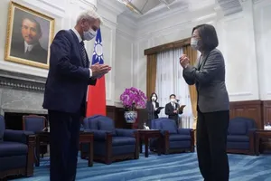 Đài Loan tìm kiếm sự hợp tác quốc tế sau loạt xuất kích của không quân TQ. Ảnh: REUTERS