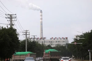 Trung Quốc tự do hóa giá điện than để giải quyết khủng hoảng điện. Ảnh: REUTERS