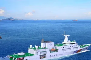 Tàu tuần tra Hải Tuần 09 (Haixun 09). Ảnh: WEIBO