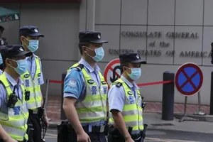 Mỹ, Trung Quốc lên tiếng về khả năng đạt thỏa thuận mở lại lãnh sự quán . Ảnh: SIMON SONG