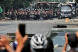 Liên Hợp Quốc: 3 triệu người dân Myanmar cần viện trợ giữa xung đột gia tăng. Ảnh: REUTERS
