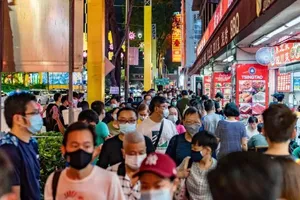 Đường phố tại Singapore. Ảnh: AP