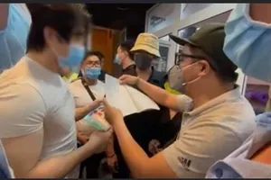 Nghệ sĩ ‘xử’ gymer: Ai cũng phải thượng tôn pháp luật! 