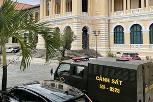 Ngày mai, cựu thiếu tá công an hầu tòa vụ giả chữ ký lãnh đạo Công an TP.HCM