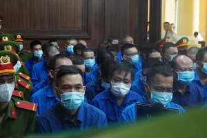 Vụ Thủ Đức House: 1 bị cáo khai lương thấp nên góp vốn vào công ty của chủ mưu để đầu tư 