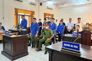 Cả gia đình vướng lao lý vì mâu thuẫn đất đai