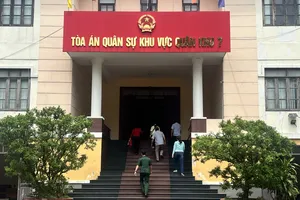 Vụ sản xuất nhớt giả: Người vận chuyển được toà cho hưởng án treo