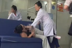 Các khả năng pháp lý trong vụ bác sĩ nha khoa hành hung khách hàng