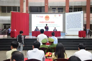 Phiên tòa giả định: Đôi học sinh lãnh án vì tàng trữ ma túy