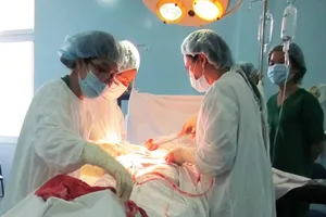 BV Củ Chi cứu sản phụ vỡ thai ngoài tử cung