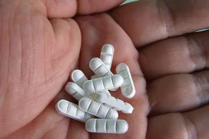 Phạt nhiều nhà thuốc bán thuốc hết hạn sử dụng