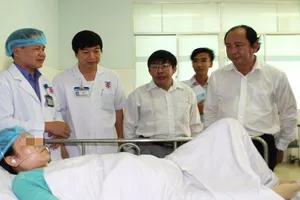 Êkíp cứu sản phụ vỡ tử cung được thưởng nóng