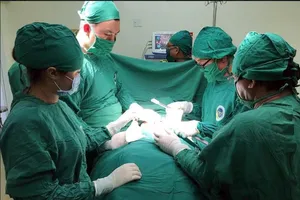 Trả lại 'vòng 1' cho thiếu nữ bị lõm ngực