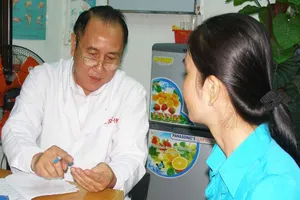 'Bực mình' với cách hỏi và khám bệnh của bác sĩ