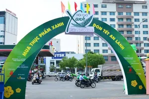 Rau tươi rói, thịt đỏ au tại Hội chợ xanh 2018