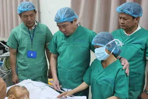 Chủ tịch UBND TP.HCM: Tôi cảm phục hành động của nhóm hiệp sĩ!