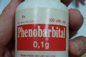 Suýt chết do uống 40 viên thuốc trị rối loạn tâm thần một lúc