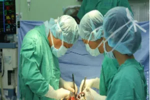 Dập tim vì bị bê tông đè khi đang làm việc