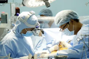 Tim vẫn đập trong lúc mổ bắc cầu mạch vành