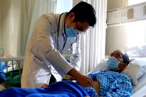 Bị ung thư dạ dày sau thời gian dài tiêu phân đen