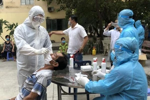 Doanh nghiệp TP.HCM phải làm gì sau tết để ngừa COVID-19