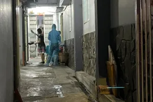 TP.HCM: Phong tỏa 6 hộ do liên quan ca nghi nhiễm COVID-19