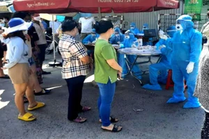 Huyện Hóc Môn kêu gọi tình nguyện viên chăm sóc người cách ly tập trung