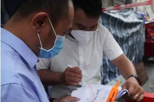 Khu phong tỏa hẻm 120 Trần Hưng Đạo, quận 1 có thêm 4 ca nhiễm COVID-19