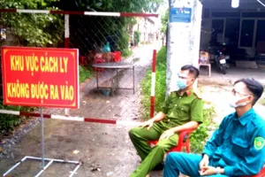 Hóc Môn cấm buôn bán tại chợ tự phát để ngăn dịch COVID-19