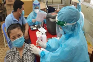 Không giới hạn số người tiêm trong mỗi buổi tiêm vaccine ngừa COVID-19