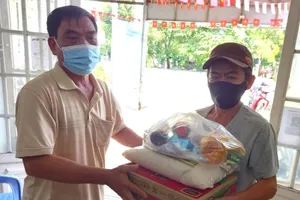 Hóc Môn: Nhiều người được giảm 100% tiền thuê phòng trọ