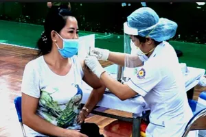 Hơn 94% người trên 18 tuổi ở quận 11 đã tiêm mũi 2 vaccine ngừa COVID-19