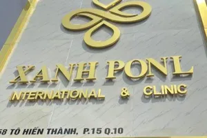 TP.HCM: Chưa có giấy phép, viện thẩm mỹ vẫn cắt mỡ bọng mắt và đốt mụn thịt