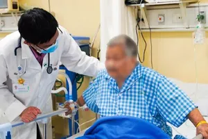 Cụ bà 81 tuổi ngưng tim ngưng thở do nhồi máu cơ tim cấp