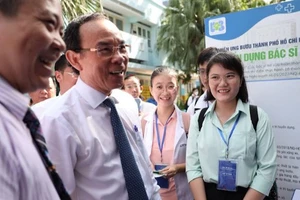 Lời tâm huyết của bác sĩ trẻ gửi đến Bí thư Thành ủy TP.HCM