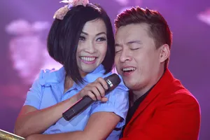 Phương Thanh cầm tay Lam Trường ôn lại tình bạn 20 năm