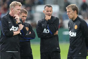 Bất mãn, Giggs quyết định chia tay M.U