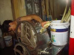 TP.HCM: Phát hiện nước mía nhiễm nấm men, nấm mốc