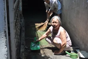 Bốn năm sống chung với nước thải hôi thối