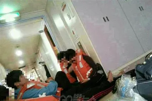 Học sinh nhường nhau áo phao khi phà Sewol nghiêng ngả