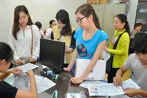 Hồ sơ thi ĐH, CĐ giảm mạnh